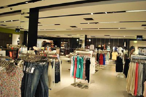 巍山商场里的店面怎么装修？